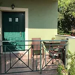 Galini Τραπεζάκι
