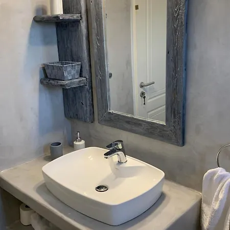 Διαμέρισμα Galini Τραπεζάκι