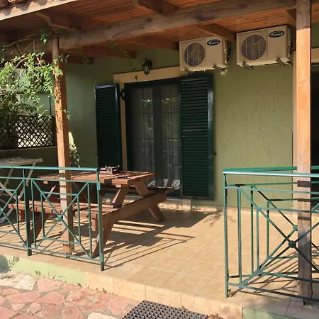 Galini * Trapezaki (Kefalonia)